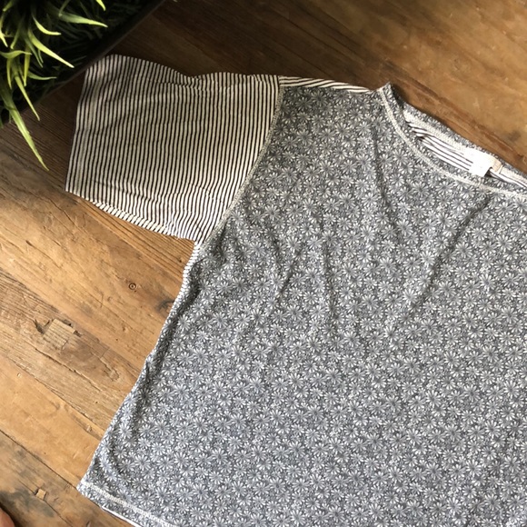 Gap tee - Picture 2 of 4